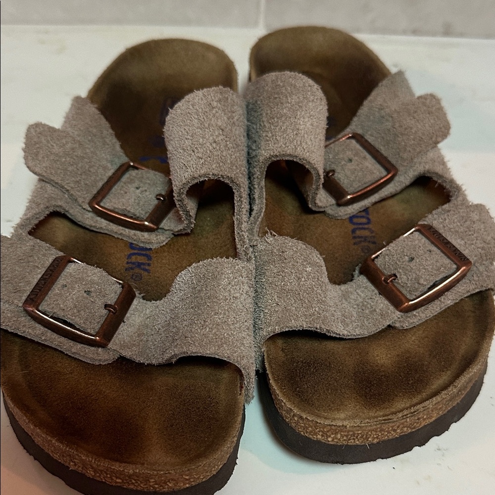 Birkenstock Beige Suede Buckle Sandals